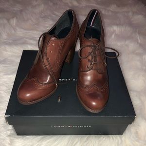 **TOMMY HILFIGER FABIOLE SHOES** !NEVER WORN!